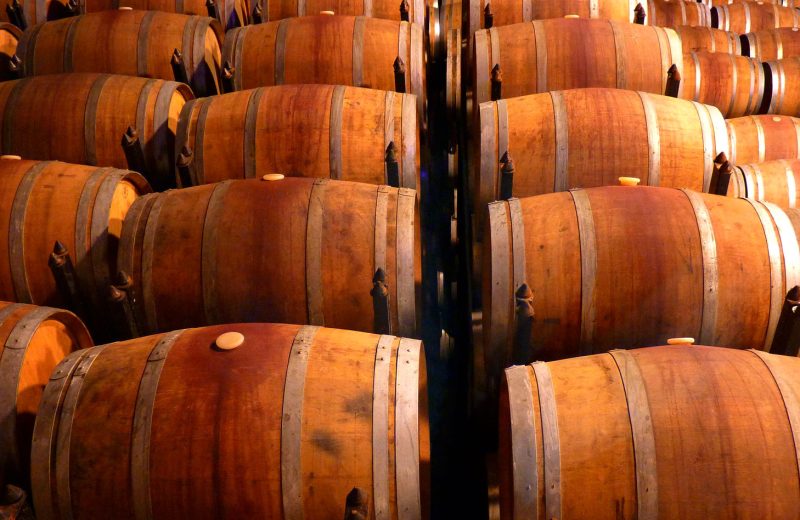 Les notions de base pour la conservation du vin dans une cave à vin à Orange