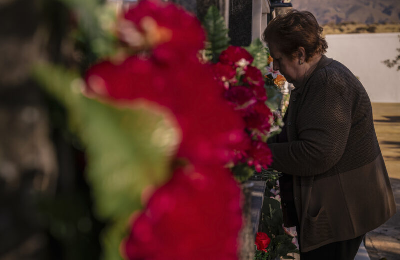 Hommages durables : comment préserver la mémoire d’un proche disparu ?