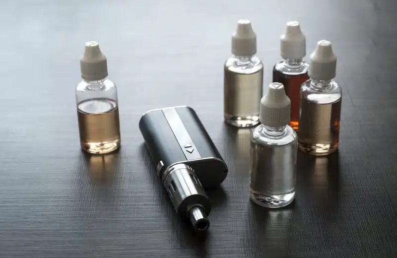 Les e-liquides DIY : fabriquez vos propres mélanges pour cigarette électronique
