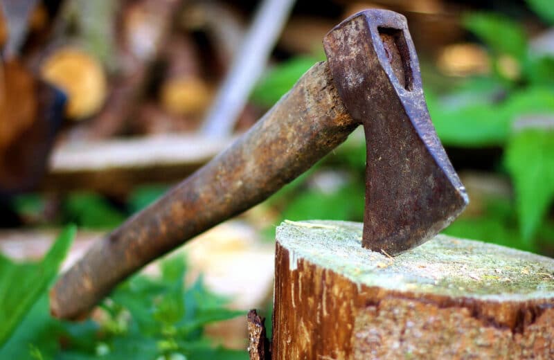 Comment bien couper du bois de chauffage ?