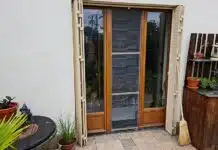 Comment fabriquer une moustiquaire de porte à la maison
