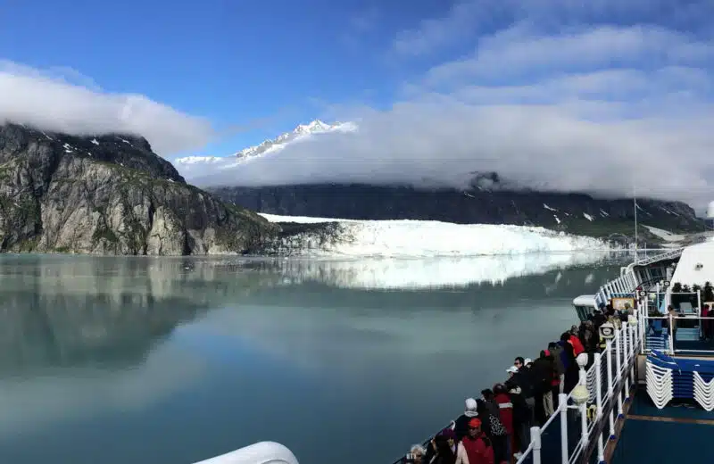 Explorez les merveilles des fjords norvégiens en croisière