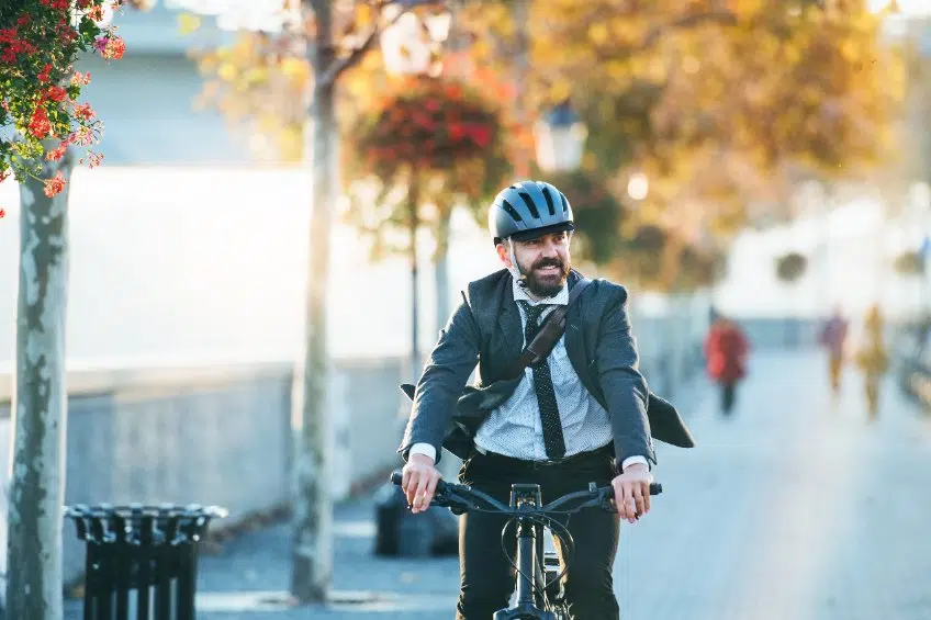 Flotte de vélo d’entreprise : une excellente alternative à la voiture de fonction