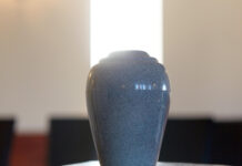 Cendres en pleine nature, un dernier hommage à votre proche