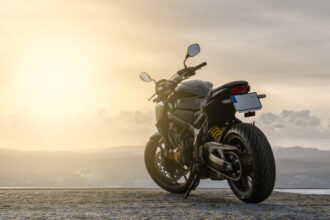 Performance et confort : quelles motos répondent vraiment à ces deux critères ?