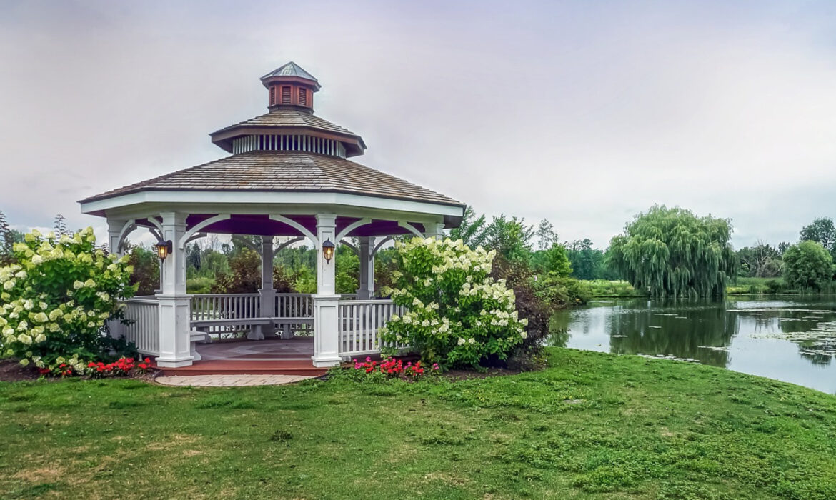 Pergolas ou tonnelles : connaissez-vous la différence ?