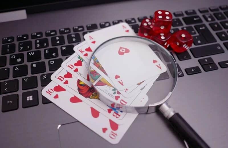Le succès exponentiel du poker en ligne durant les périodes de confinement et l’arrêt des paris sportifs