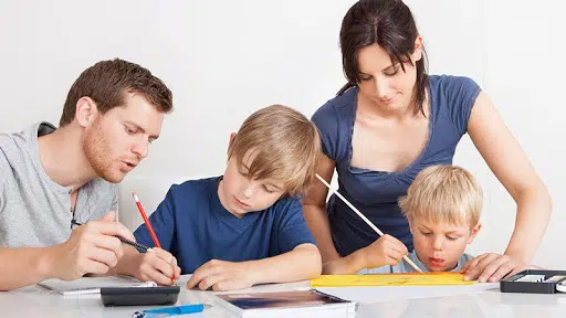 professeur à Montessori