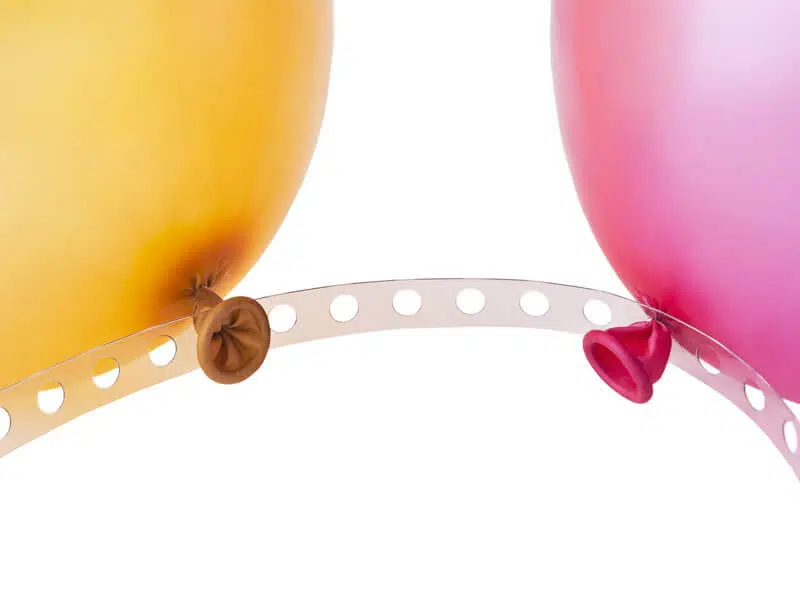 Comment faire une guirlande avec des ballons ?